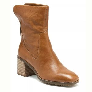 Kelsi Dagger Brooklyn Island Boots